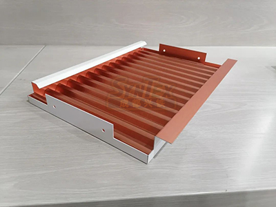 武漢天風大廈吊頂裝飾建設(shè)&mdash;&mdash; 崇佑(中國）/復合瓦楞鋁板